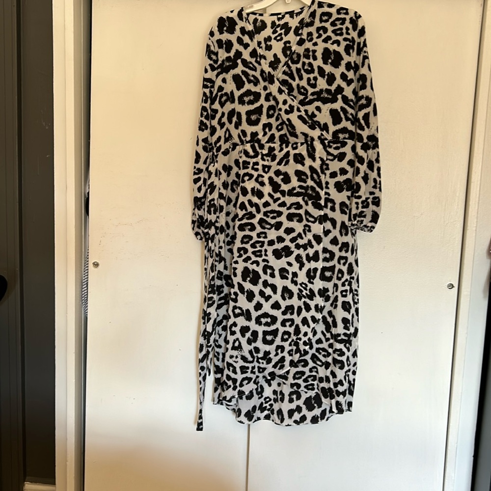 X&Z animal print dress size medium